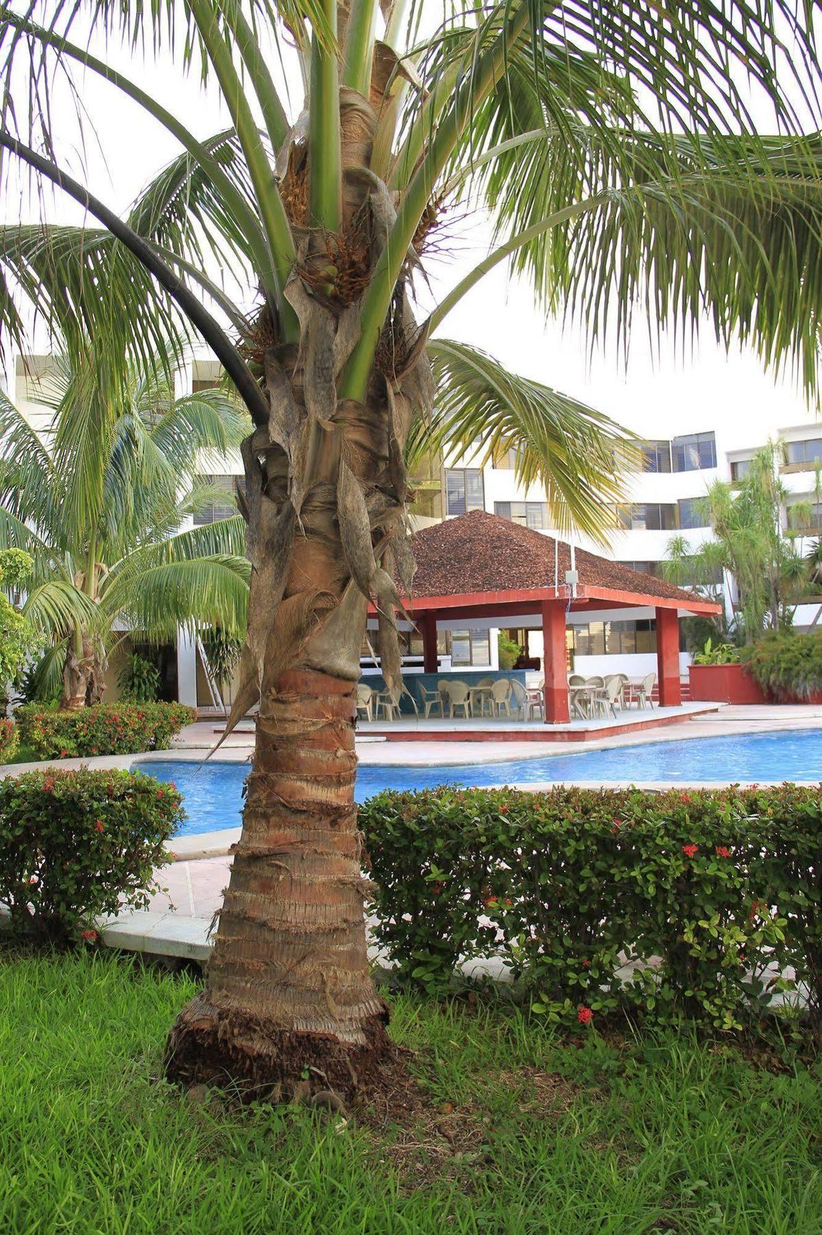 Hotel Debliz Campeche Exterior photo
